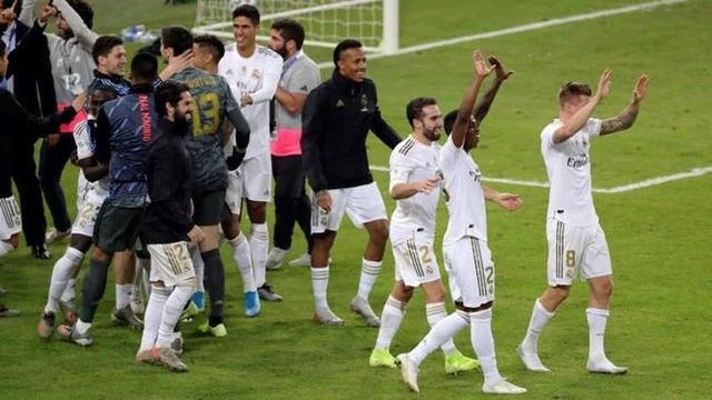 杜兰特怒砸更衣室背后的真相！火箭若不清理这三大毒瘤，崛起无望