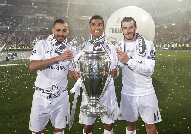 腾讯推出微观治愈经营新作，《粒粒的小人国》首曝全平台预约开启