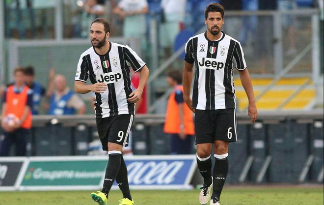 三分失准 新疆女篮主场不敌四川