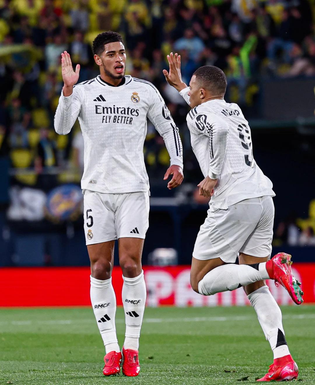 中国队获2025电竞世界杯《Apex 英雄》总冠军，这是中国队在该项目的首个世界冠军