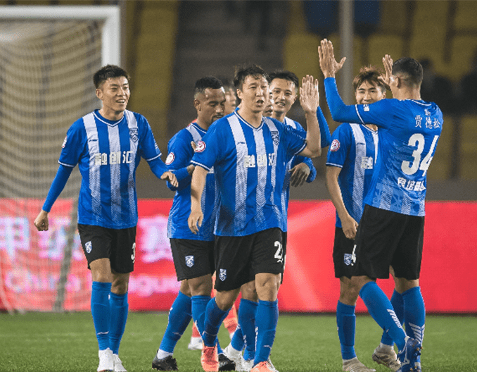 奥巴梅扬飞铲昔日队友枪手进球功臣赛后嘲讽老队长