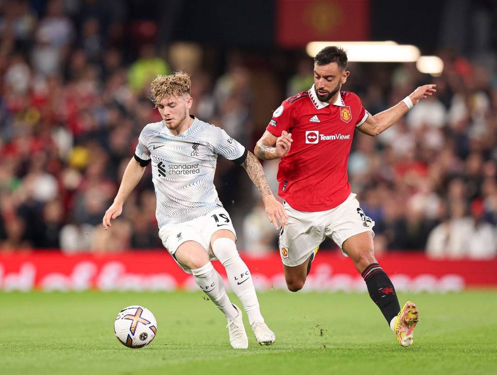 差点绝杀！字母哥抢断詹姆斯雄鹿客场胜湖人，詹姆斯26分9篮板10助攻